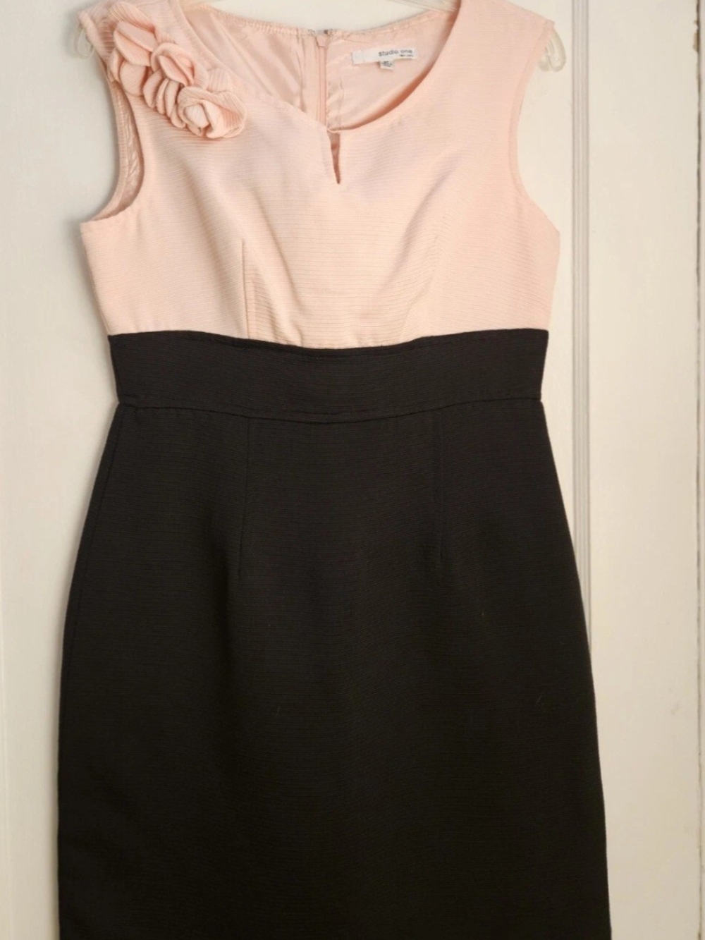 Cocktail Party Dress, Pink & Black Sleeveless Sheath Studio One, 8P